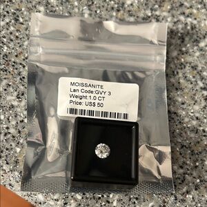 One Carat Moissanite Gemstone - Brand New